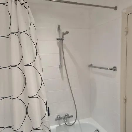 Seastay - Vernieuwde Badkamer En Interieur Living *